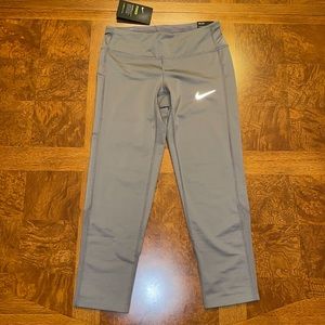 NWT Nike Athletic Crop running pants gray size XS